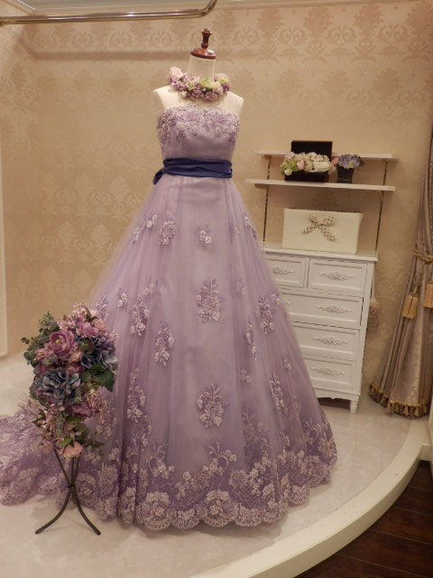 新作オータムカラードレス aya Bridal 京都 大阪 神戸の結婚式レンタルドレス