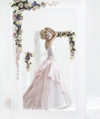 Toi coutureイタリア製高級ウエディングドレスS-Mサイズカラードレス